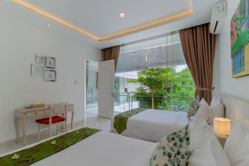 Three-Bedroom Villa image 7