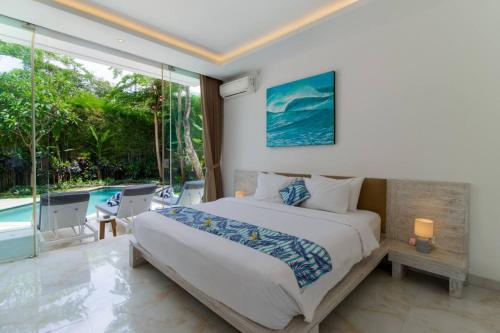 Three-Bedroom Villa image 8