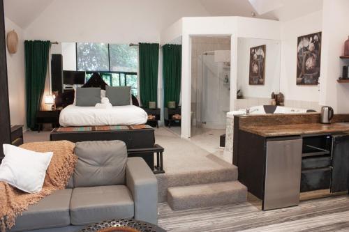 Gallery Walk Chalets - Tamborine Mountain in planinaTamborine 