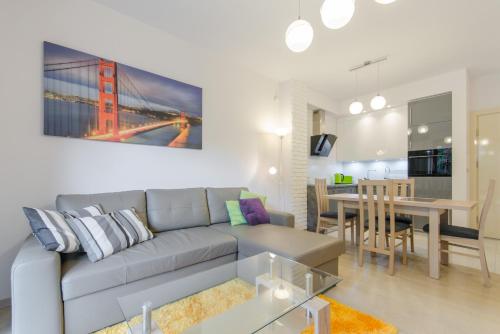 Dom & House - Apartments Sopot Kamienny Potok - image 12