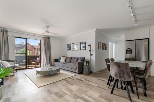 Classy 2-bed Apartment by Prince Alfred Park - image 10