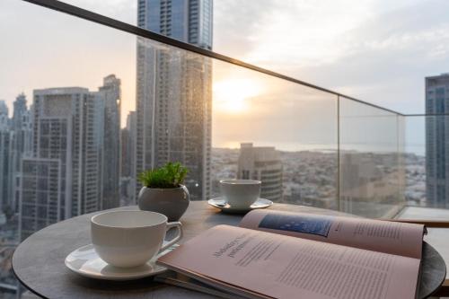Ultimate Stay Luxurious Address Opera 2BR Next to Burj Khalifa and Dubai Mall Large Balcony with Stunning Views, Dubai (foto 4)