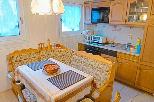 Apartment image 5