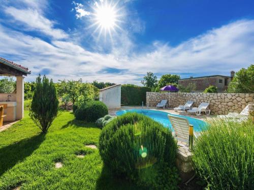 Apartment in Nin near the Beach & Pool, Zaton (zdjęcie 7)