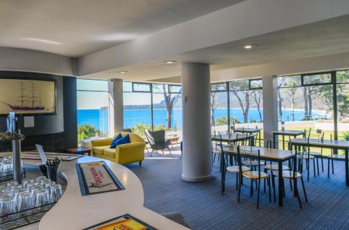 Étterem, Lufra Beachside Hotel in Eaglehawk Neck