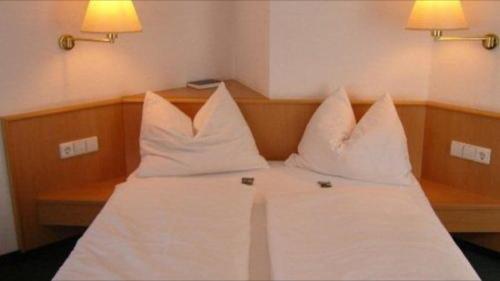 Hotel Krone – Ostfildern, OK