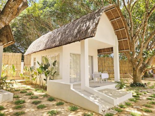 Lio Palm Villas