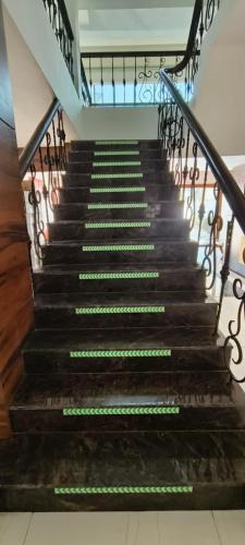Hotel suraj, silivassa