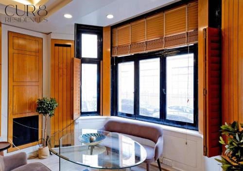 Harrods Hideaway 3 Bedroom Flat - image 27