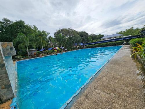 Summerville Hotel and Resort