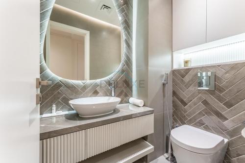 Redesigned High-Rise 1BR Near Key Landmarks, Elite Residence, Dubai Marina by Deluxe Holiday Homes, Dubái (foto 6)