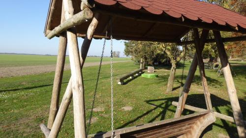 Parterre B Mitte in 金格斯特