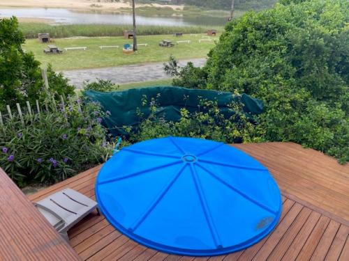 Swimming pool, A Slice of Heaven in Seafield