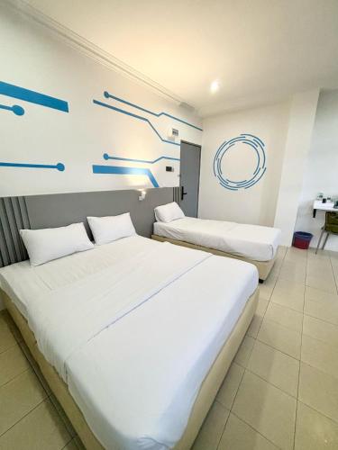One Stop Hotel Ipoh - Tap to explore photos