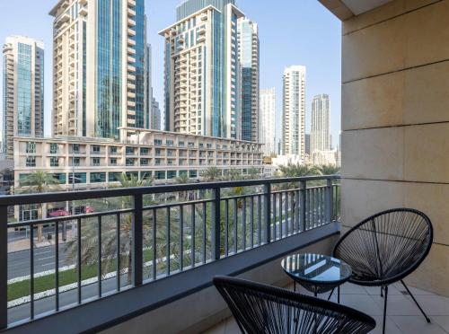 Silkhaus spacious 1 BDR near Burj Khalifa in Downtown, Дубай (фото 2)