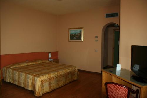 Hotel Tre Torri - image 8