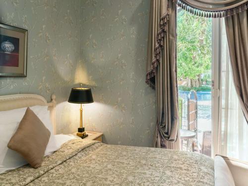Premier Room image 9