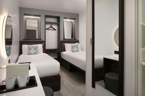 The East London Hotel - image 2