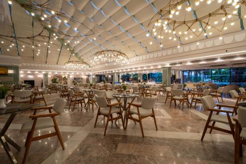 652965986 Hotel Aqua