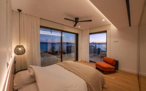 Elia Cove Luxury Villas & Residences in 코린토스