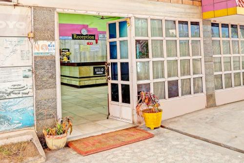 Entrance, Hotel O Gajuwaka Near kurmanpalem Formerly SBT in Gajuwaka