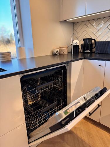 Ipu Puhkemaja - Riverside Holiday Home in Nasva Kula (Saaremaa)