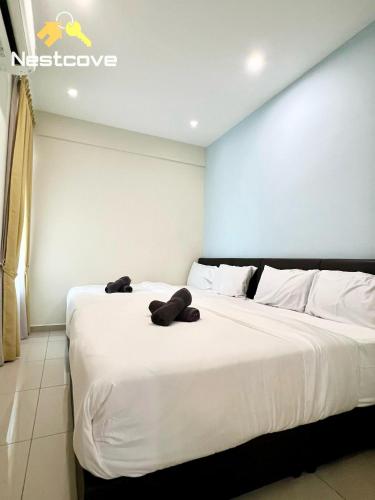 Novo 8 Residences & Suites AQUA Pool by Nestcove Novo 8 Residences & Suites AQUA Pool by Nestcove