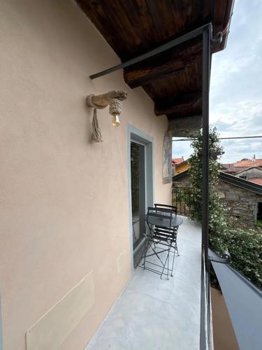 陽台/露台, Apartment in Tapigliano with Garden and Parking in 內比烏諾