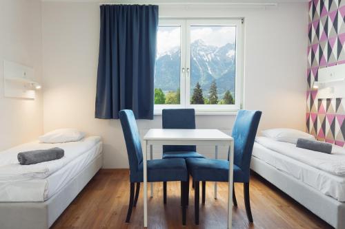 Triple Room with Mountain View