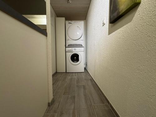 Ruhige Weitsicht in พเฟ็ฟฟิคเคอะ