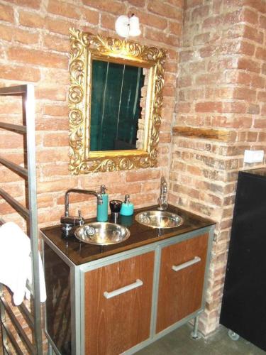 Old Town - 4 Room 2 Bathroom Apartment Dusni - image 5