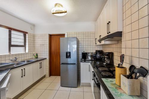 Ocean Dream Beach Cottage in Rand Rifles