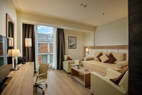 room detail thumbnail 0