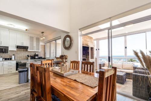 Facilities, Ocean Dream Dolphin View in Rand Rifles