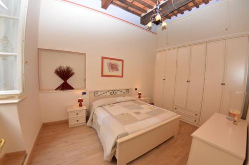 Aida, Lucca (photo 2)