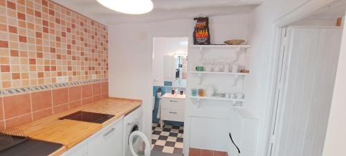 Konyha, Alhambrita casa acogedora cerca de Granada in Viznar