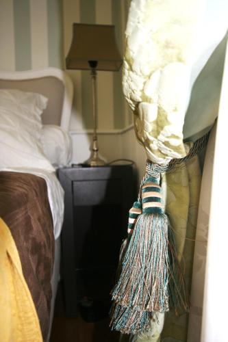 Paris Interiors Rentals - Le Marais Archives 2 Bdr - image 6