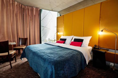 Sono Hotel - image 4