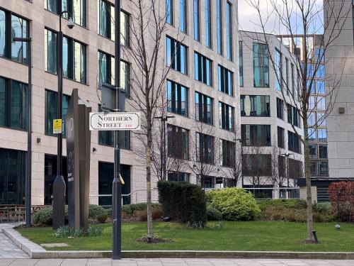 2-Bed Apartment near Leeds Station Sleeps 5, Leeds (foto 10)