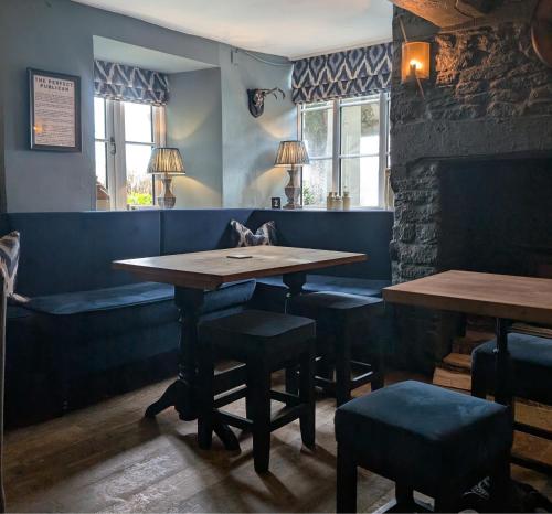 The Keepers Arms - image 12