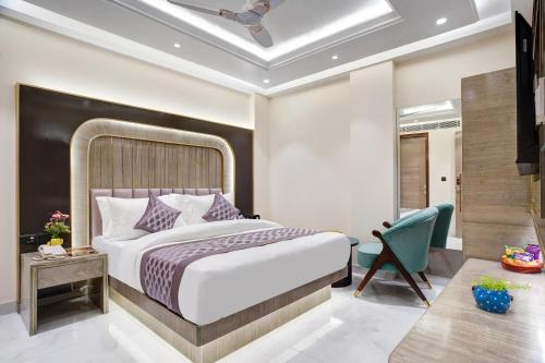 room detail thumbnail 0