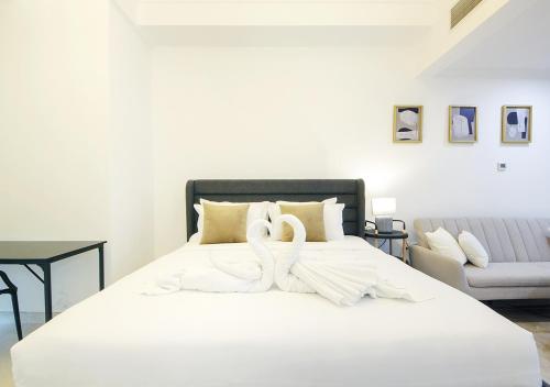 Stunning HighFloor Apt Close to Business Bay Metro - image 9