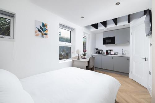 Charmstay Kensington Olympia in West Kensington