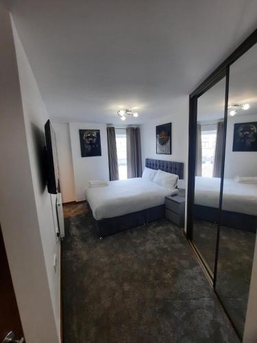 Charming Dartford Apartment Retreat