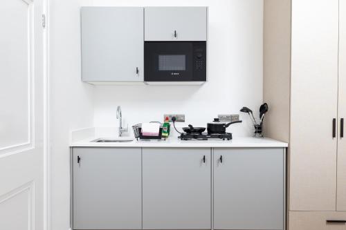 Charmstay Kensington Olympia 5