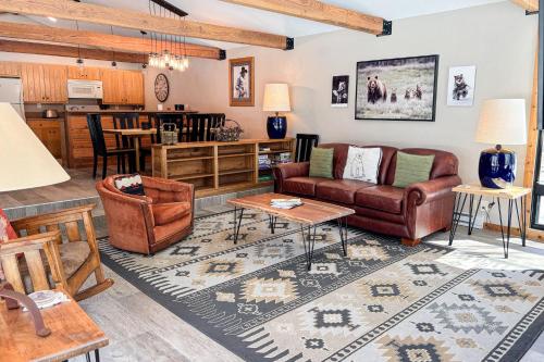 Golf Creek - image 9