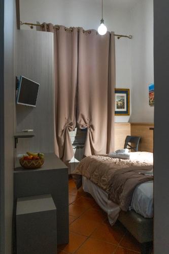 1 twin bed