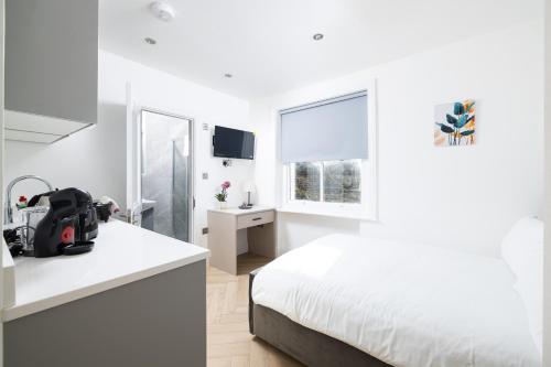 Charmstay Kensington Olympia 2