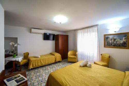 Amalfi Hotel centro storico - image 7