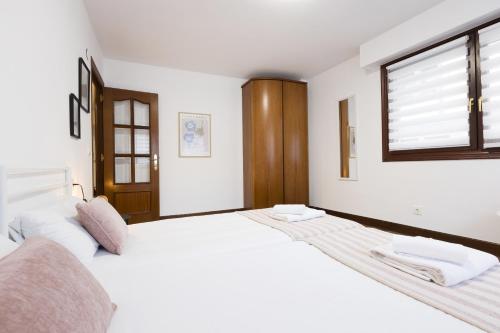 Bordari by Smiling Rentals - image 6